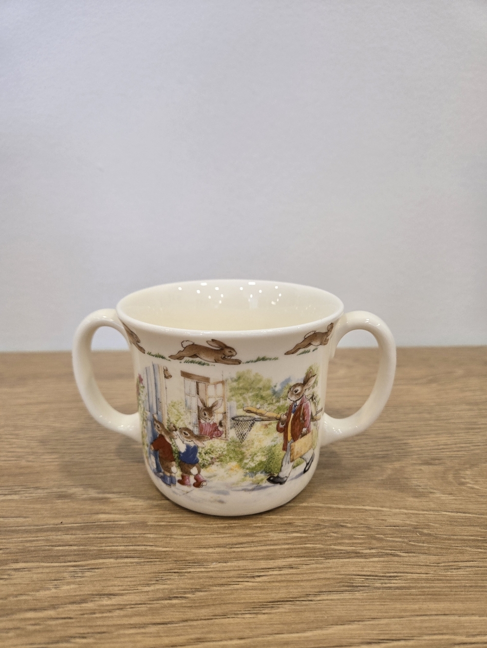 Royal Doulton Bunnykins Double Handle Cup Vintage Fine Bone China‎ England